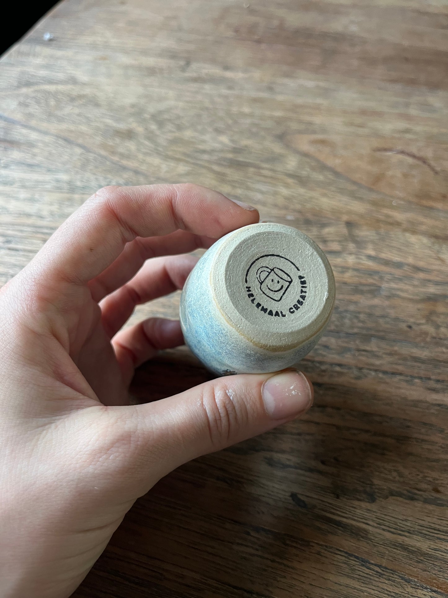 Miniatuur vaas beige met lichtblauw 7cm