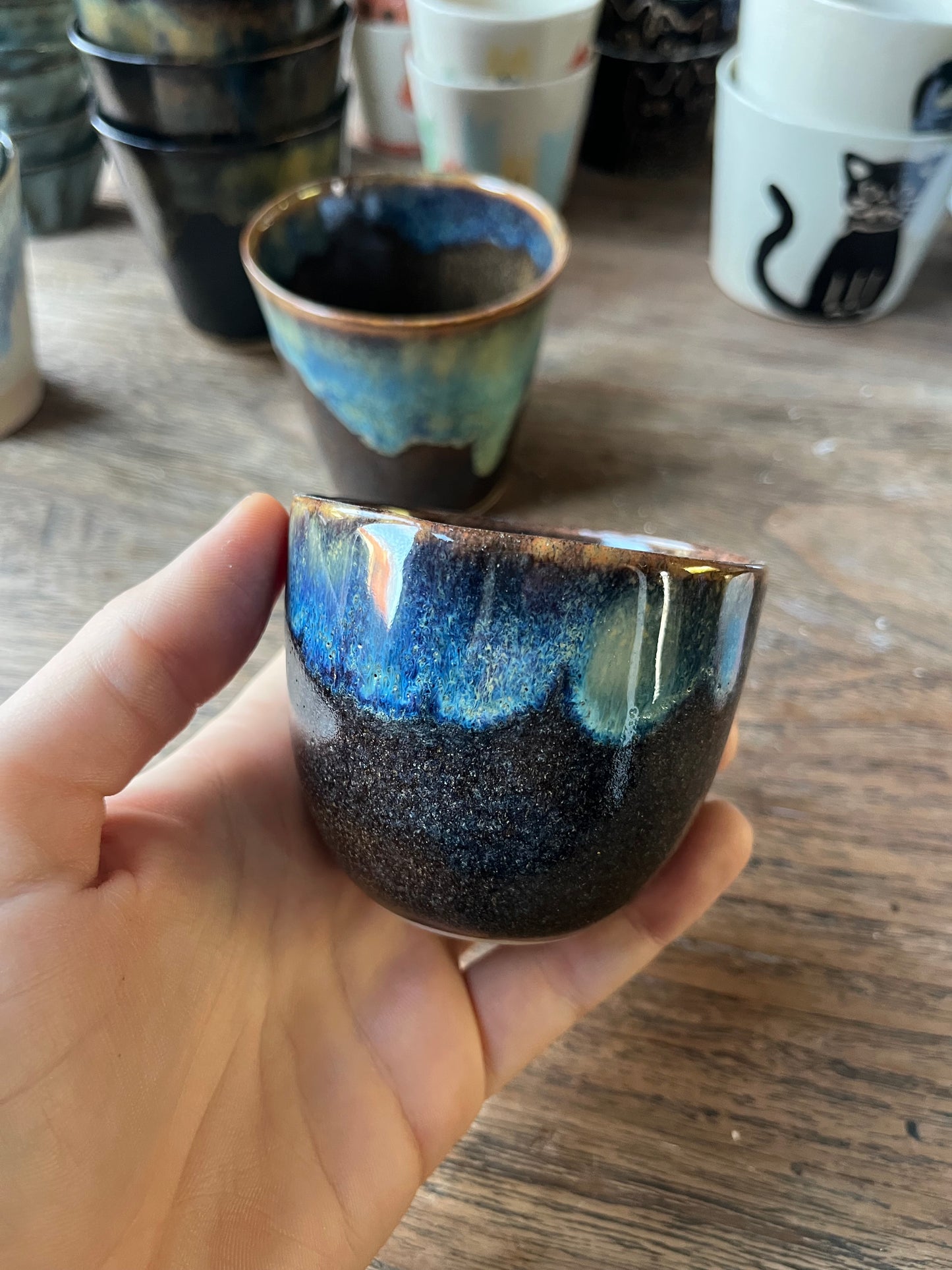 Koffiekopje met overloop bruin met blauw #5