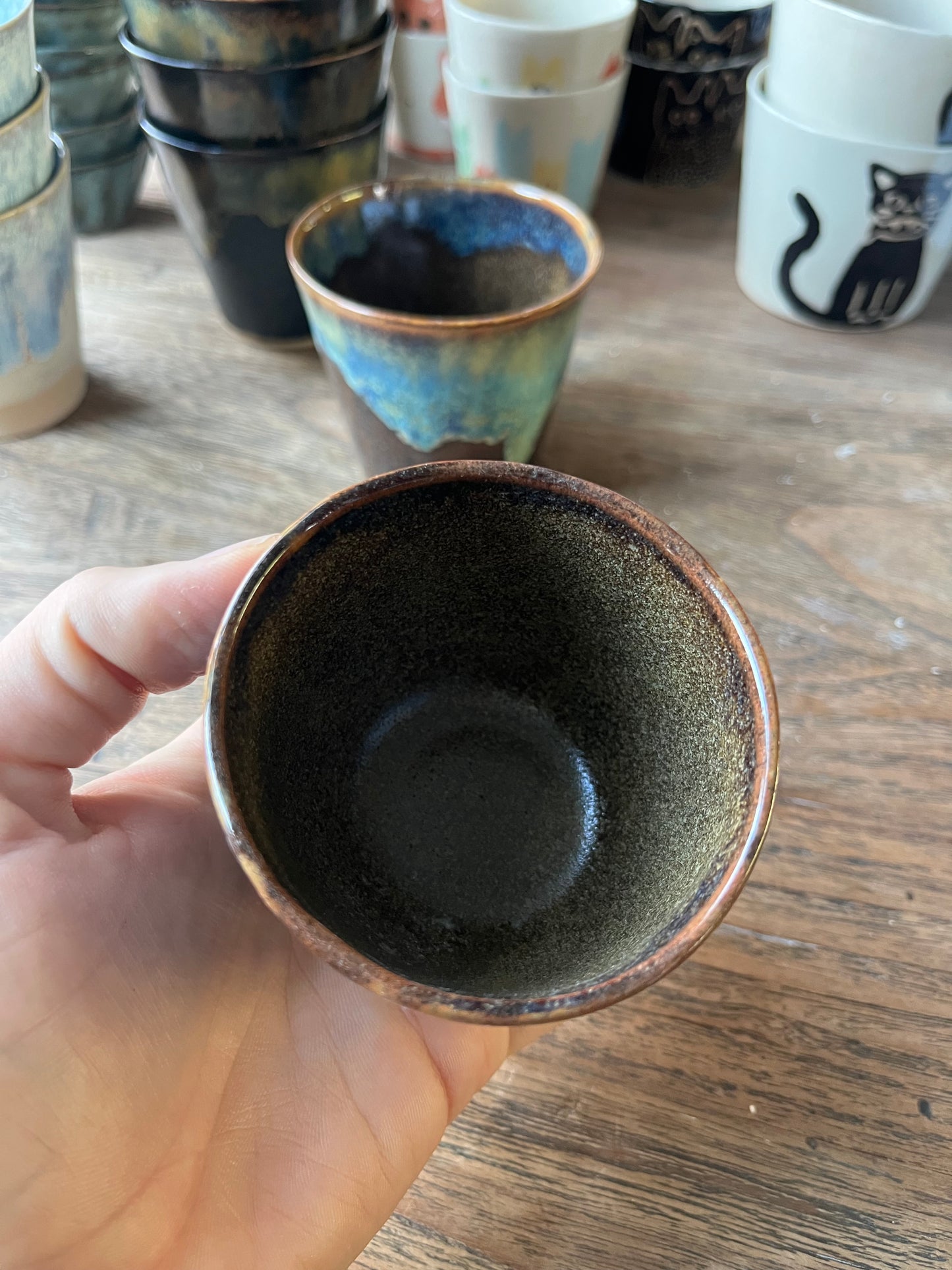 Koffiekopje met overloop bruin met blauw #5