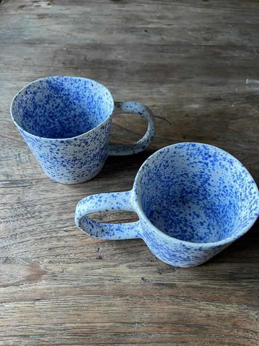 Duo set grote strakke koppen blauwe spikkels met oor #3