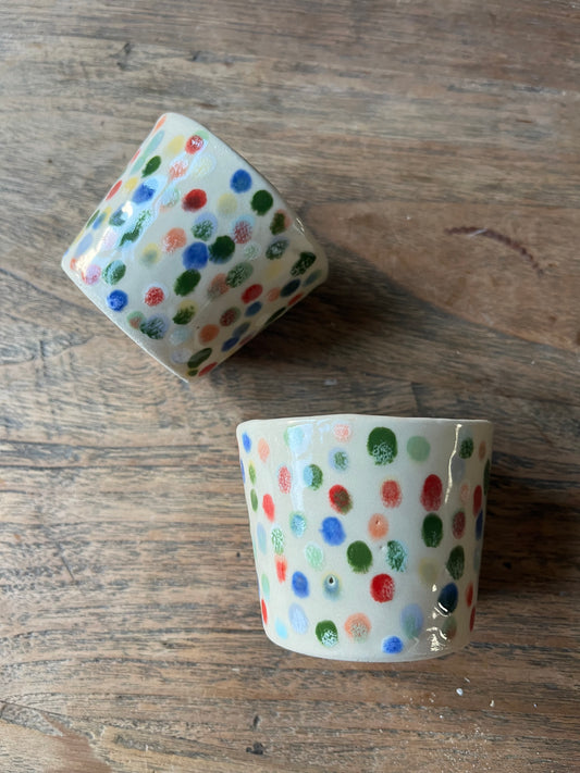 Kleurrijke koffiekopjes confetti duo #2