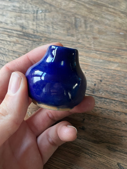 Miniatuur vaas diep blauw 5cm