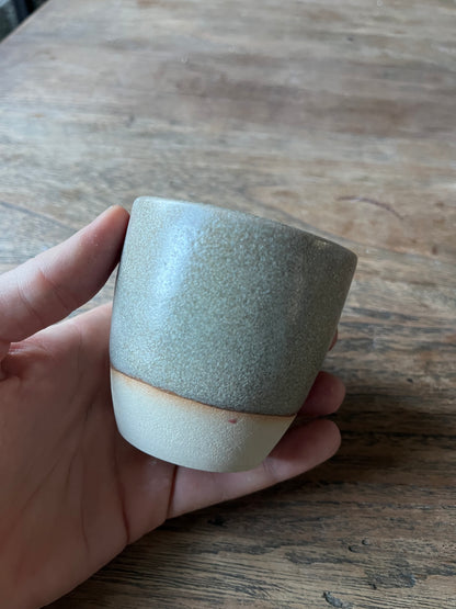 Koffiekopje grijs