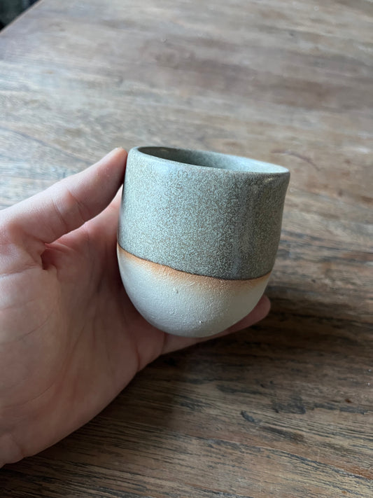 Koffiekopje grijs