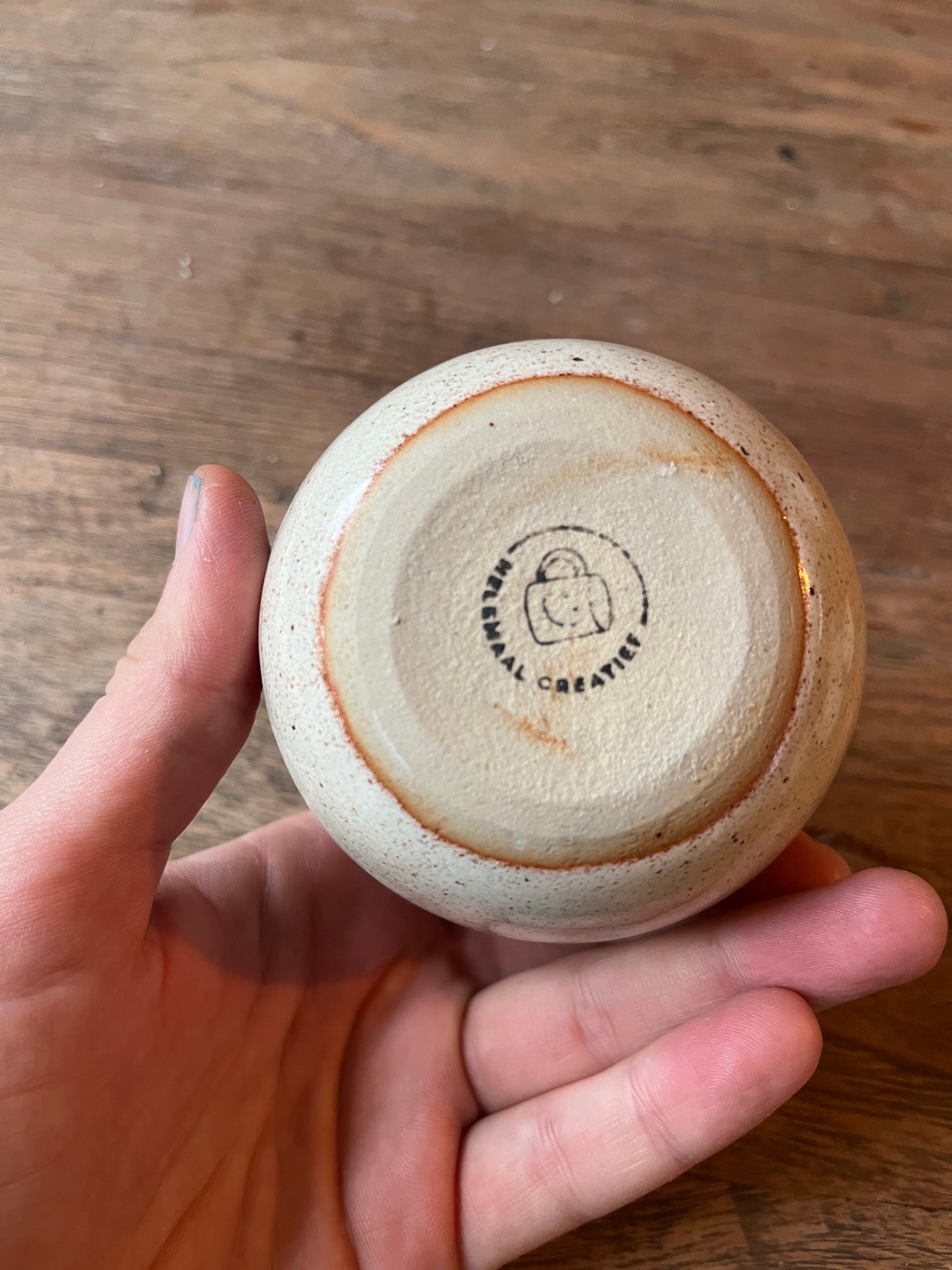 Koffiekopje beige met spikkels