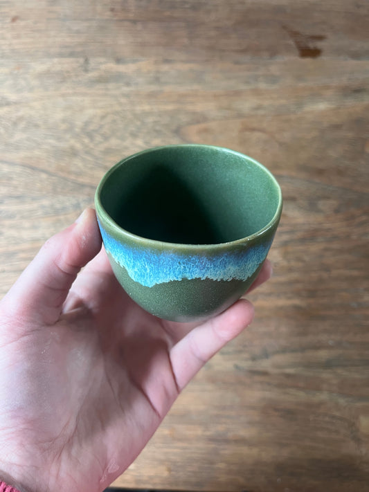 Koffiekopje met overloop groen #5